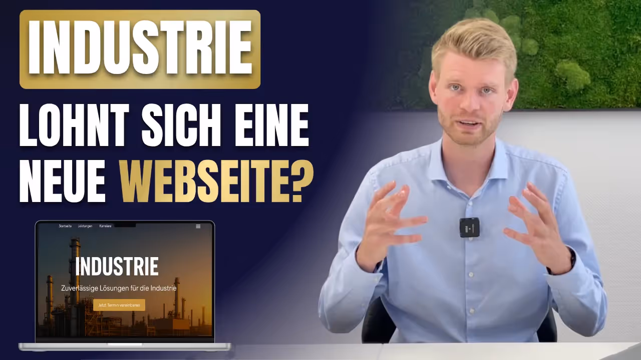 Mann spricht über die Bedeutung einer modernen Industrie-Webseite, daneben eine Beispielseite mit Industrieanlagen