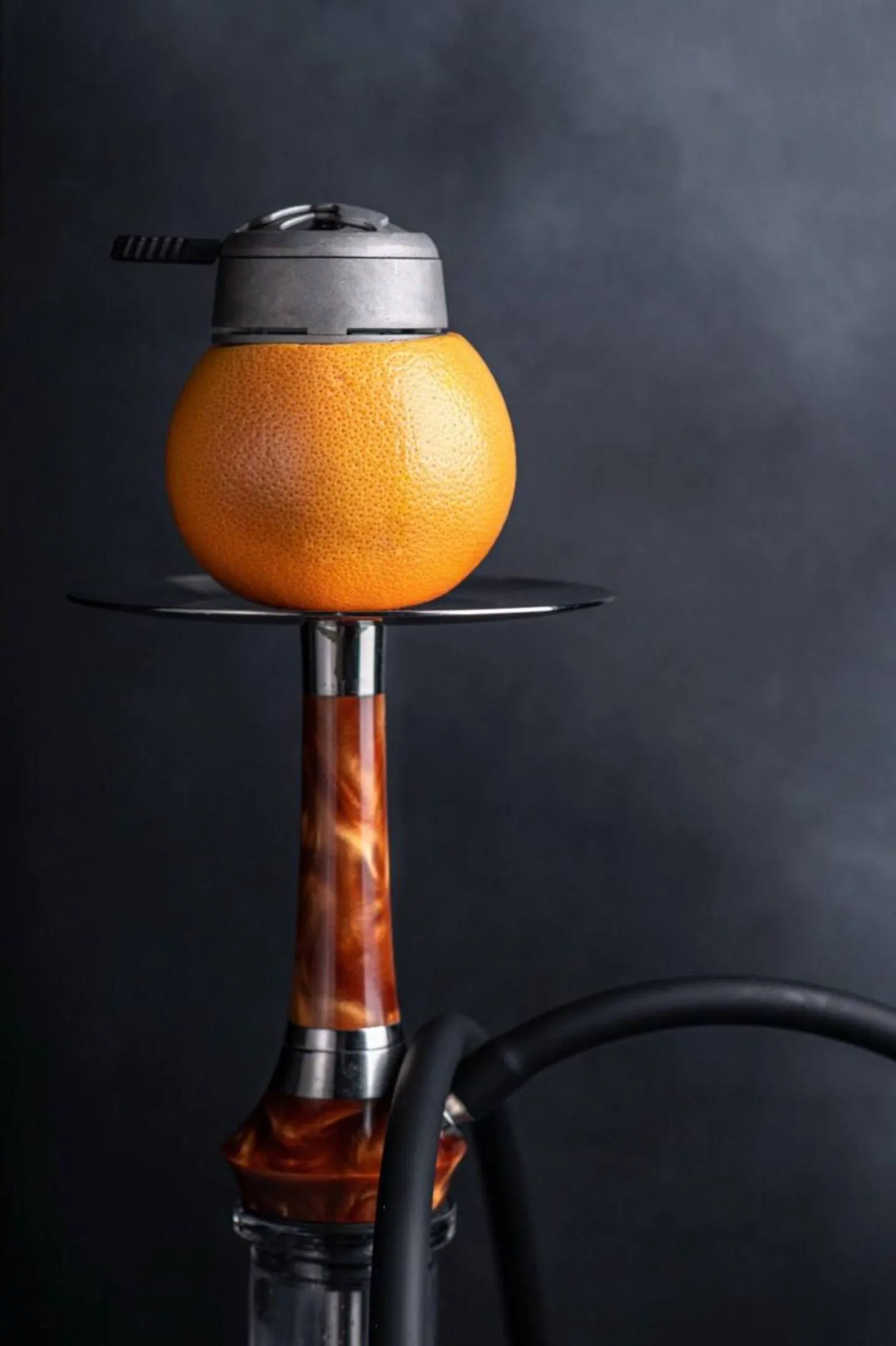 Hookah with a fruit bowl