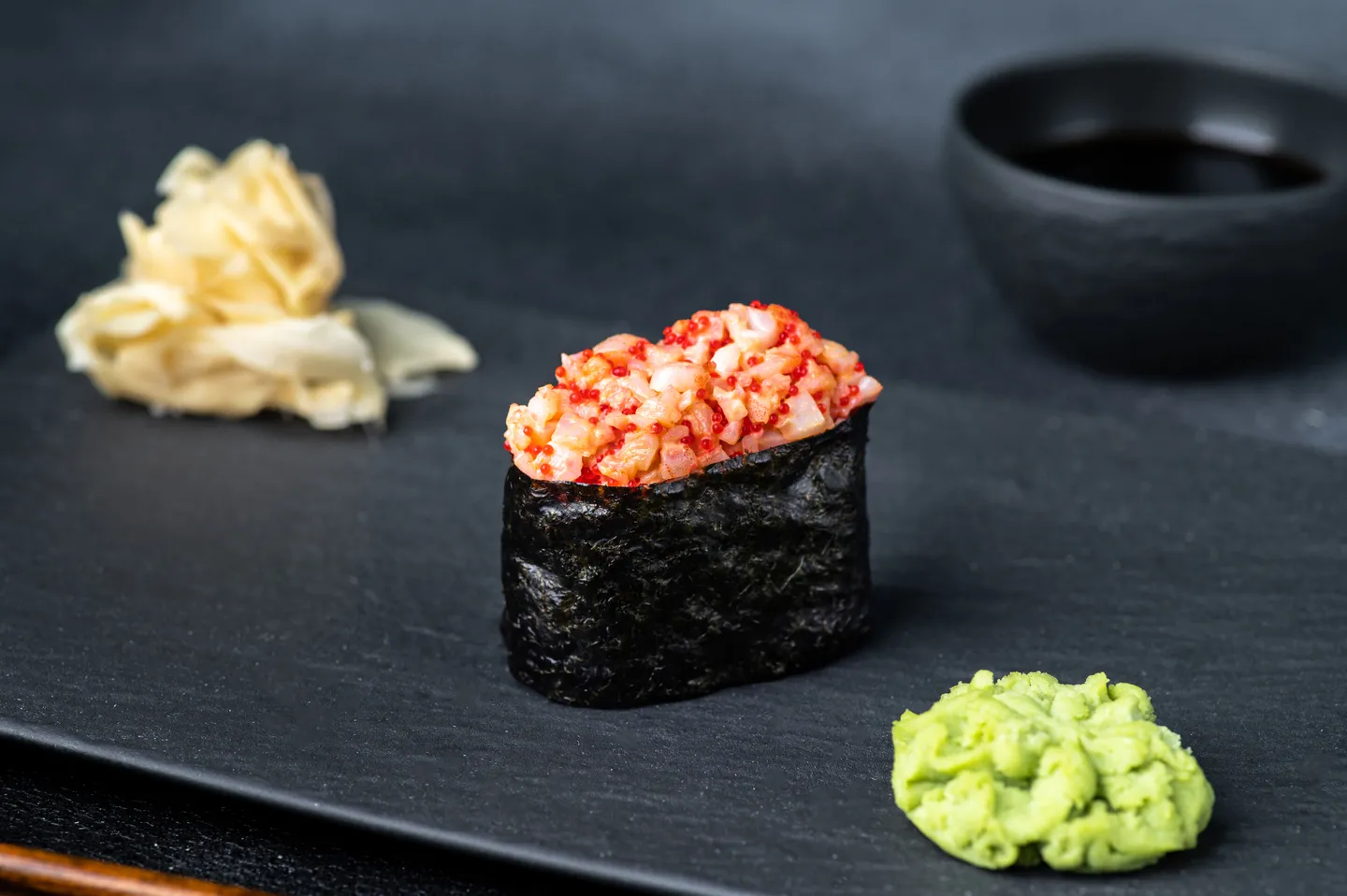 Shrimp gunkan
