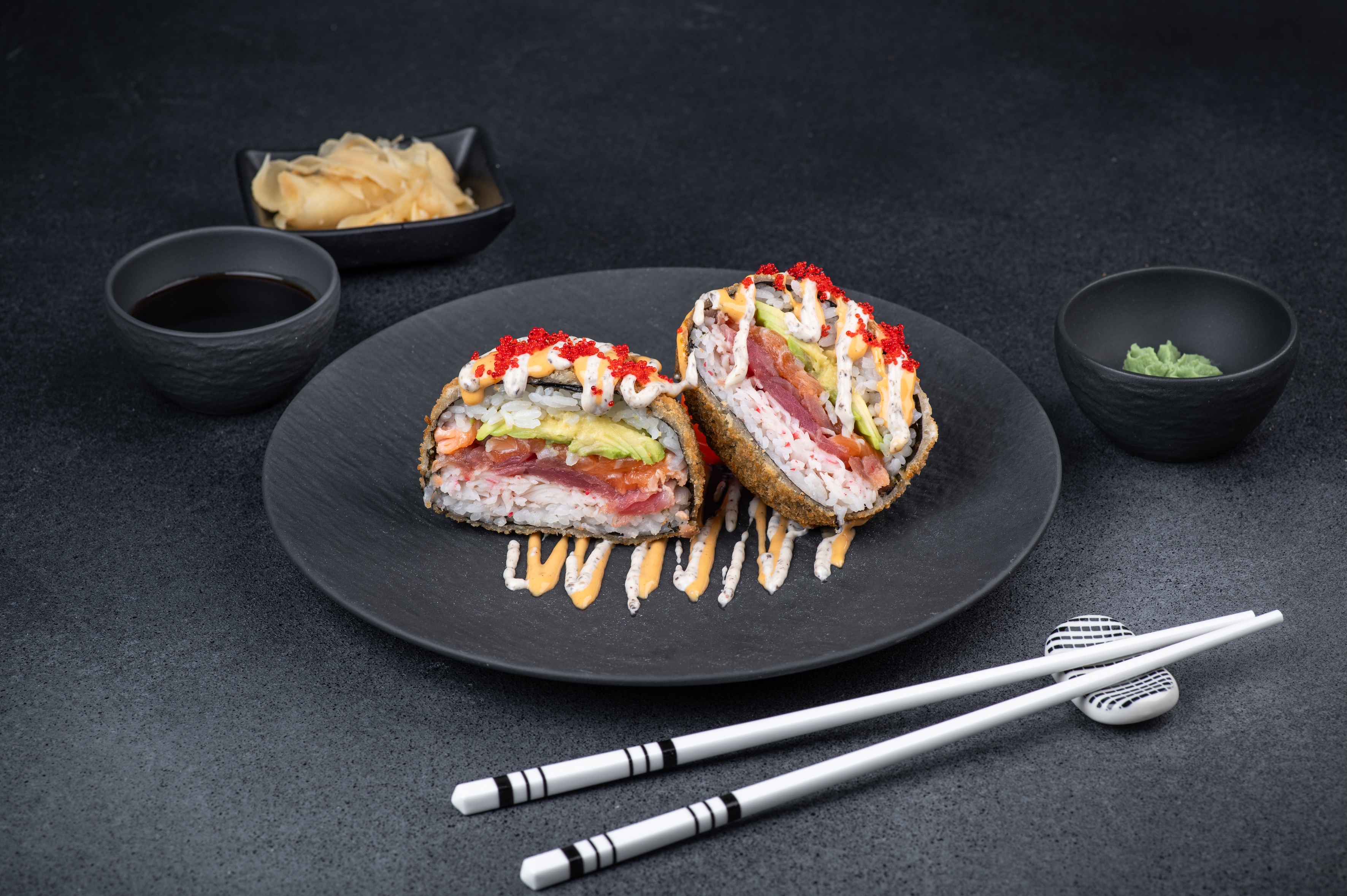 Sushi burger de atún y salmón 