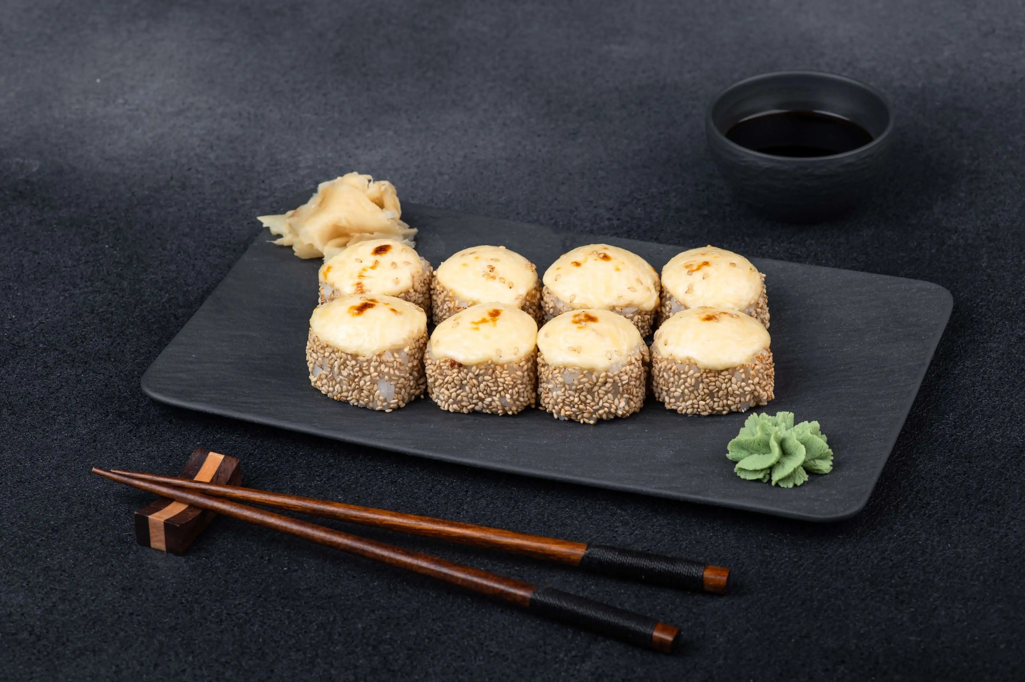 Запеченная креветка с ананасом 