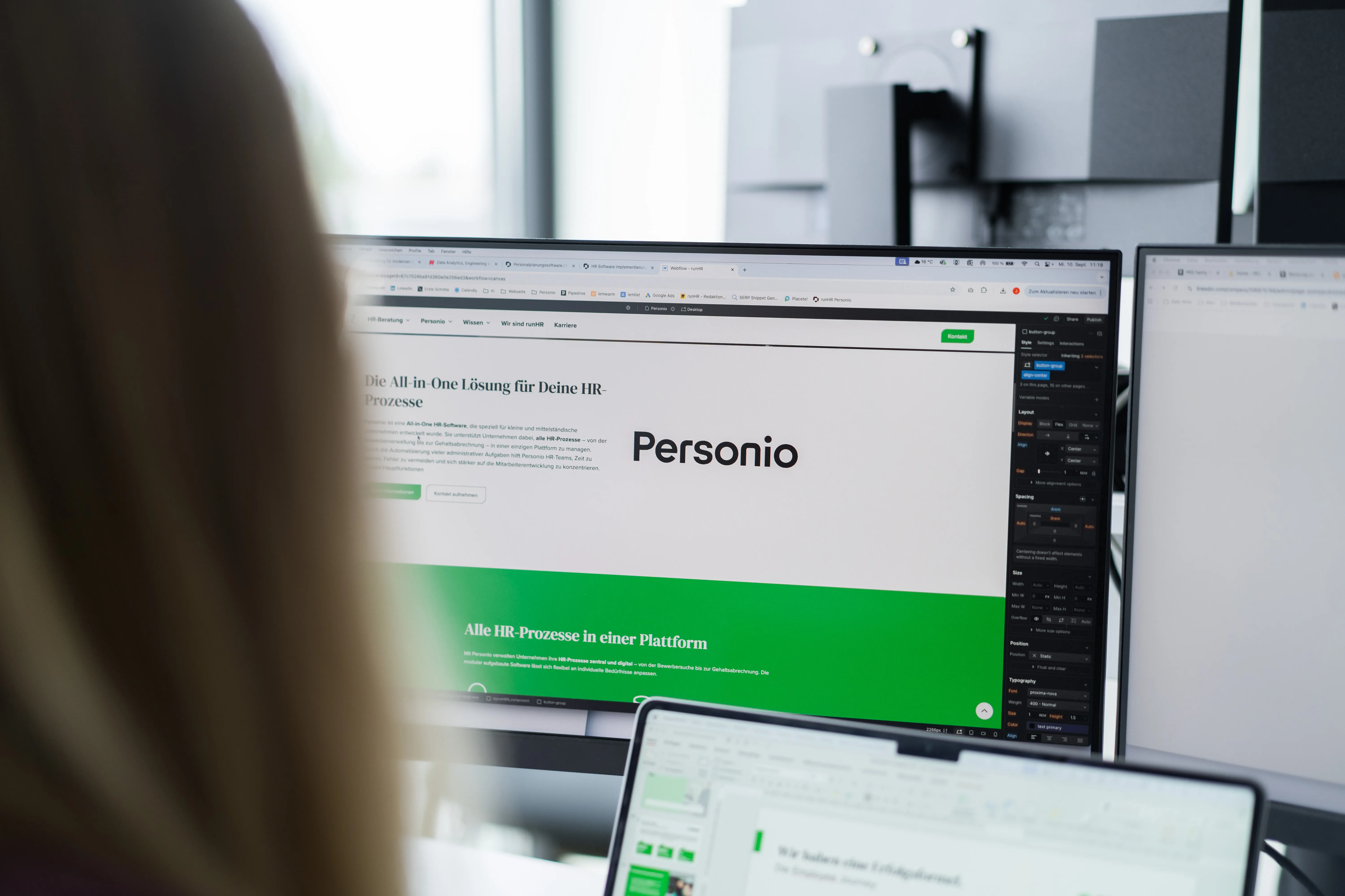 runHR Mitarbeiter implementiert Personio
