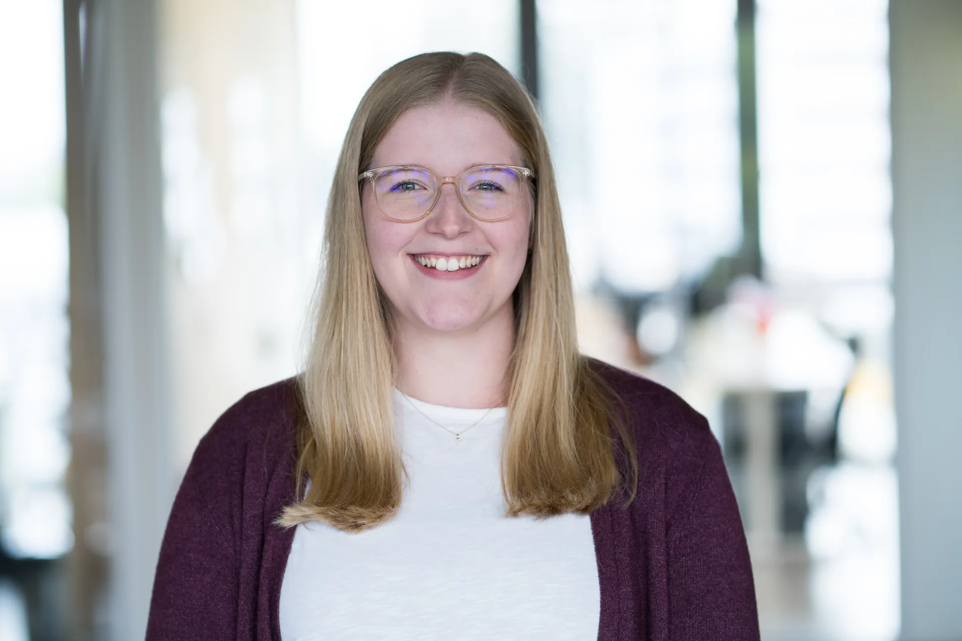 Porträt Ansprechpartnerin Jessica Klein von runHR