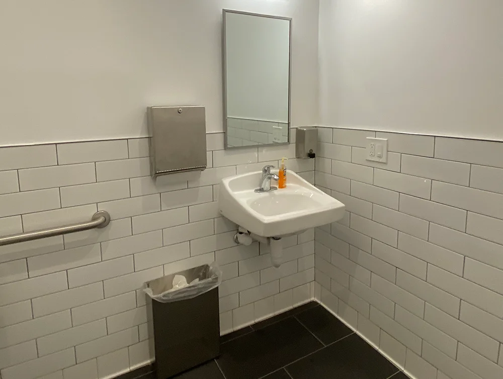 Restroom of a hair salon renovated by Global Arch Construction