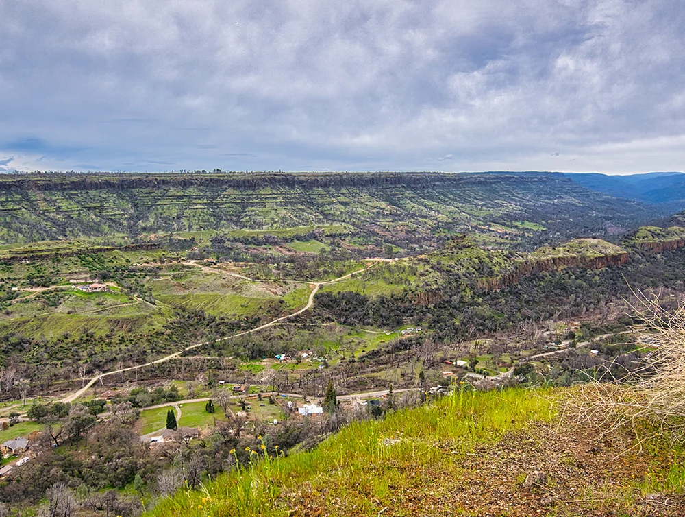 Beautiful view of the Paradise Ridge in California