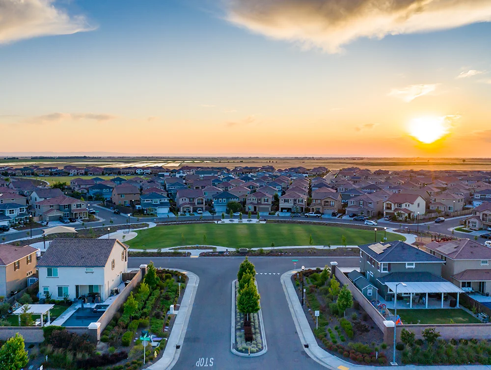 Master neighborhood sunset in Roseville, CA. 