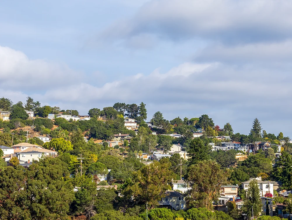 Panoramic view of homes in Woodside, Ca