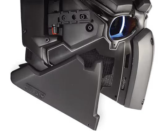 Шолом Ronin із магнітними щічними пластинами, які фіксують упору для стабільного прикладання до приклада зброї.