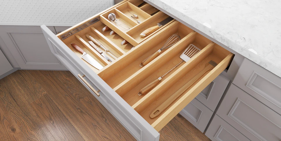 Cutlery organizer example