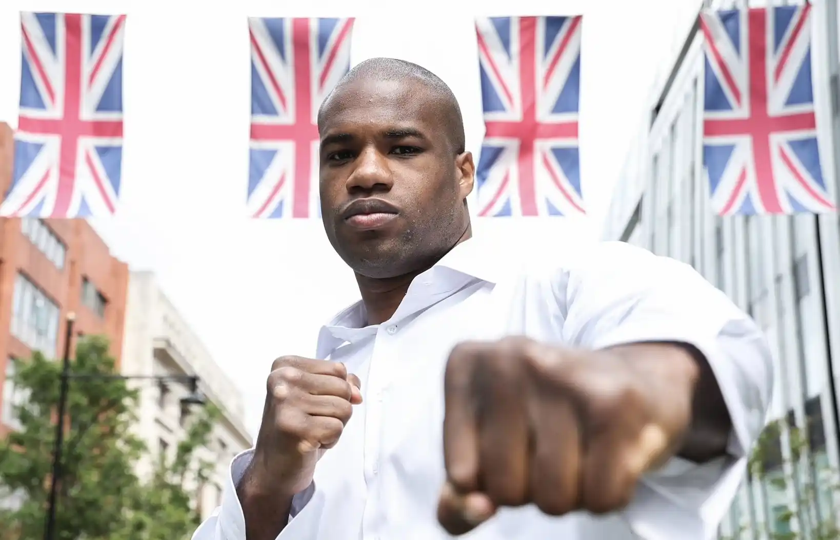 The Heavyweight Comeback: Usyk vs Dubois and Boxing’s Global Reawakening