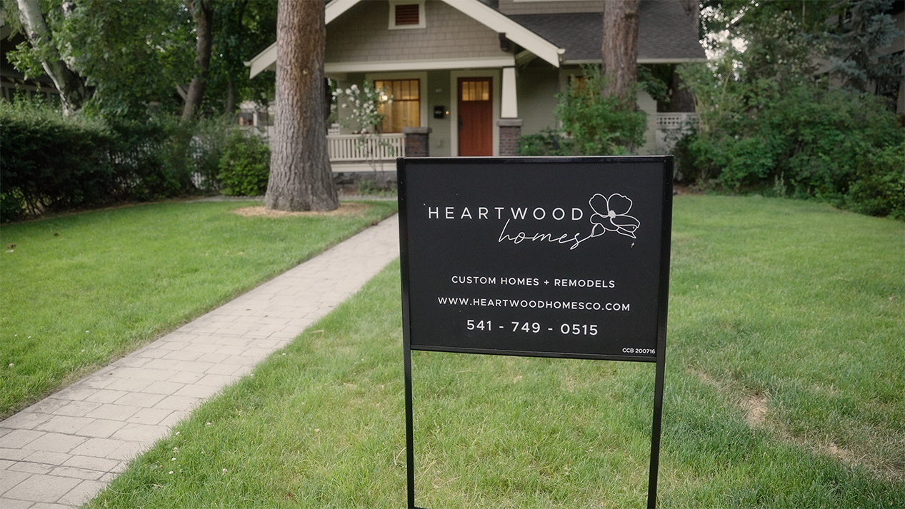 Heartwood Homes Lawn Sign