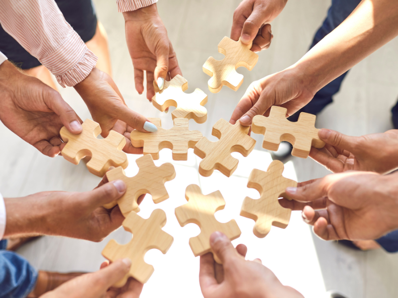 Smooth moves, stronger teams — the secret to long-term retention.