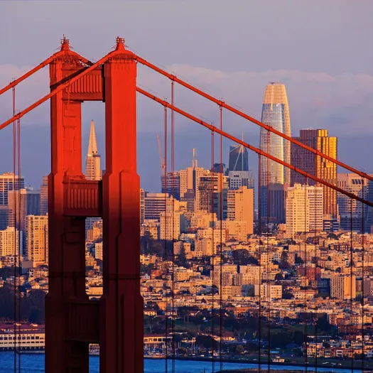 Relocalisation à San Francisco : coûts, logement et défis pour les talents internationaux