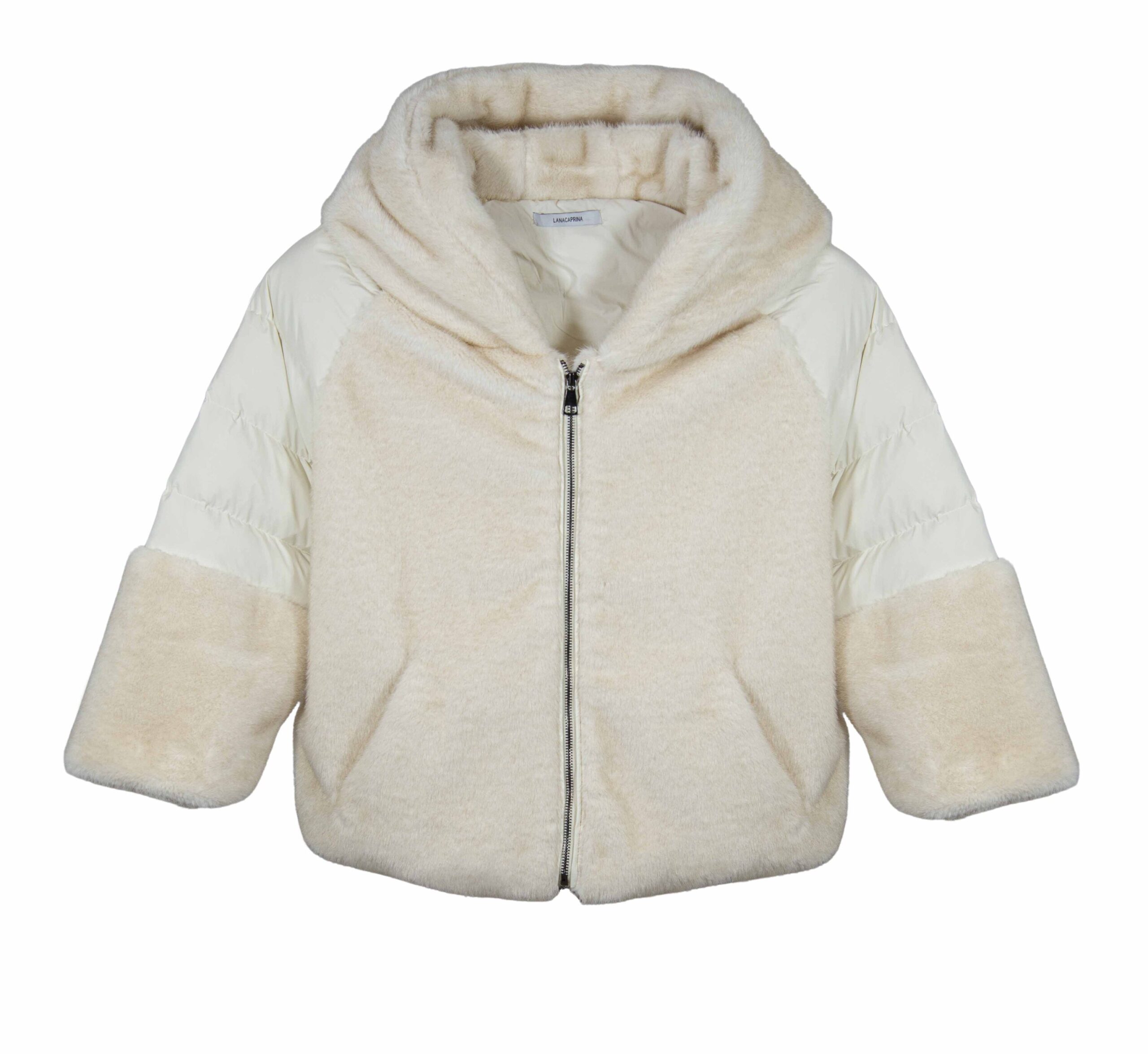  MANTEAU EN FOURRURE ÉCOLOGIQUE