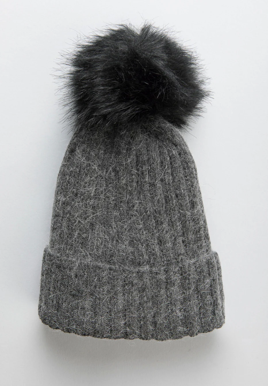 bonnet à pompon gris