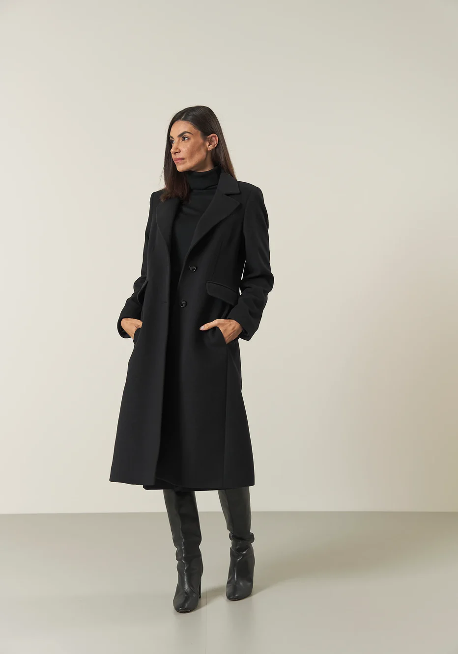 Long manteau noir en cachemire mélangé