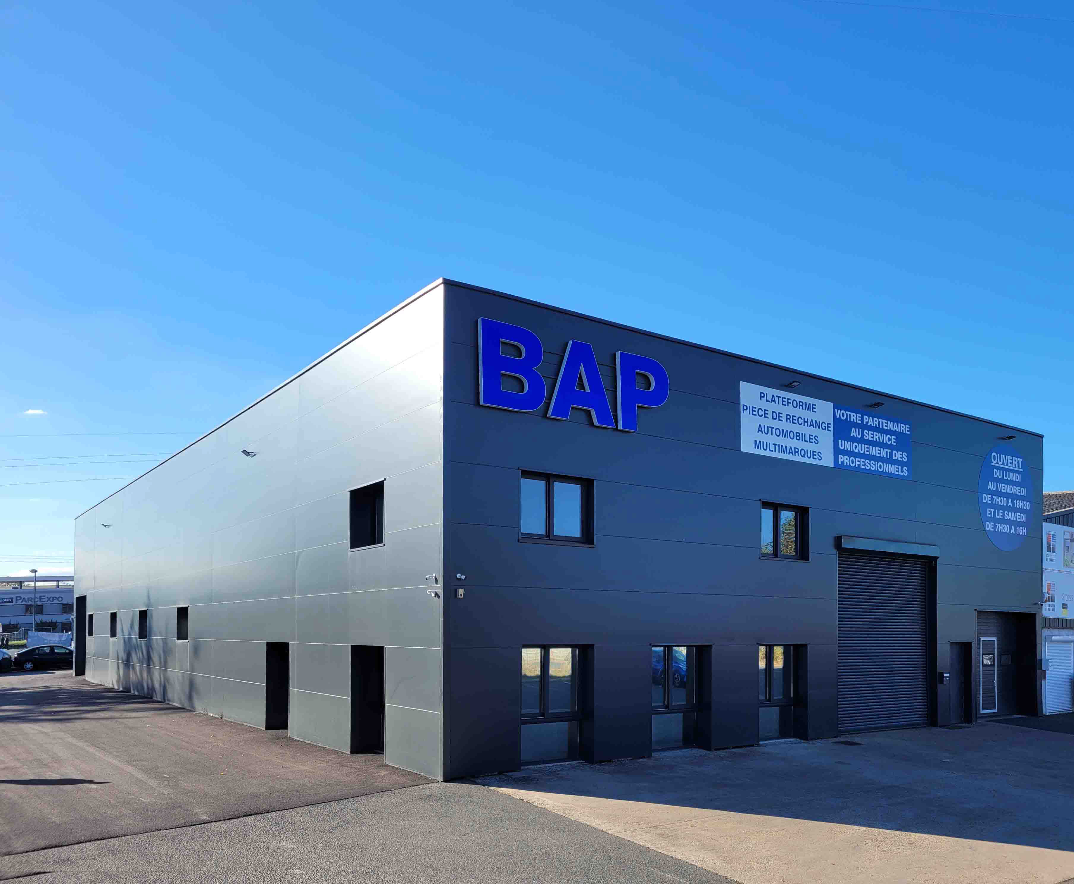 Bâtiment BAP à Villefranche-sur-Saône, bureaux et entrepôt