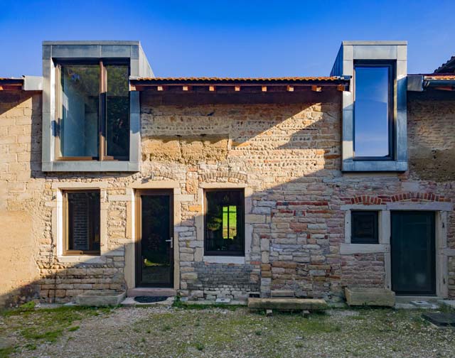 Maison mosaïque — projet d'architecture DBA à Mogneneins, 01
