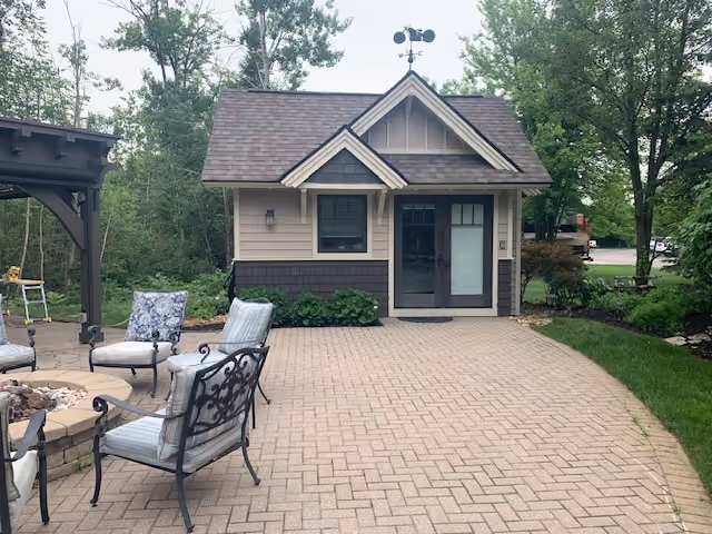 Lot 31 - HUGE LOT (RENT TO OWN/NEW PAINT)!!!