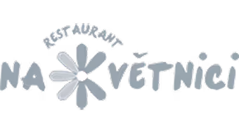 Logo restaurace Na květnici s květinovým motivem v modrošedých tónech.