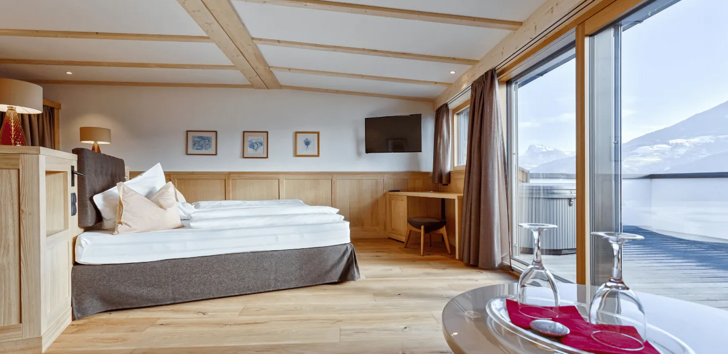Hotelzimmer mit Panoramaausblick im Granpanorama Hotel StephansHof