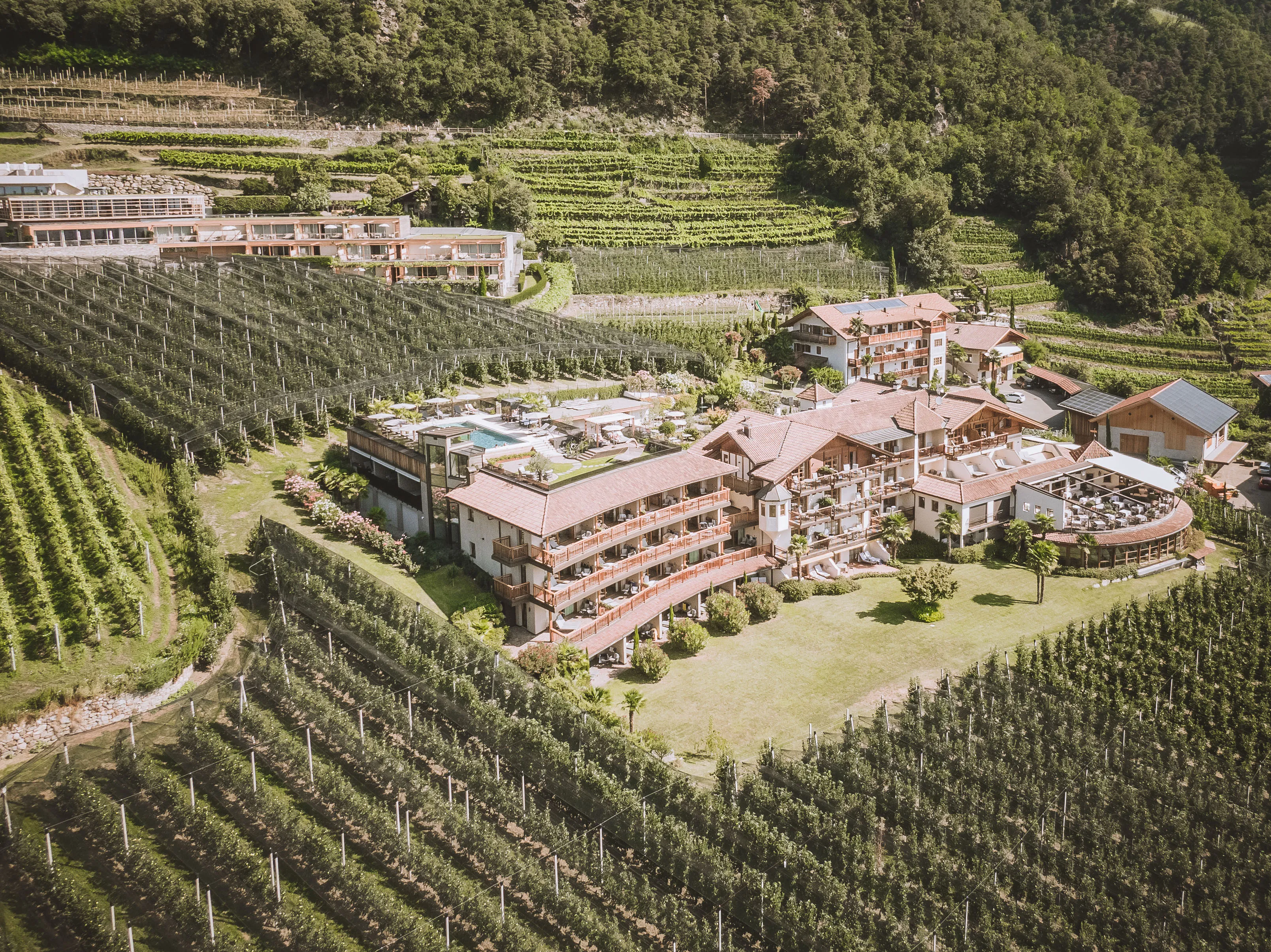 Exterior view of Hotel Kassian - client of ADDITIVE in the field of online marketing