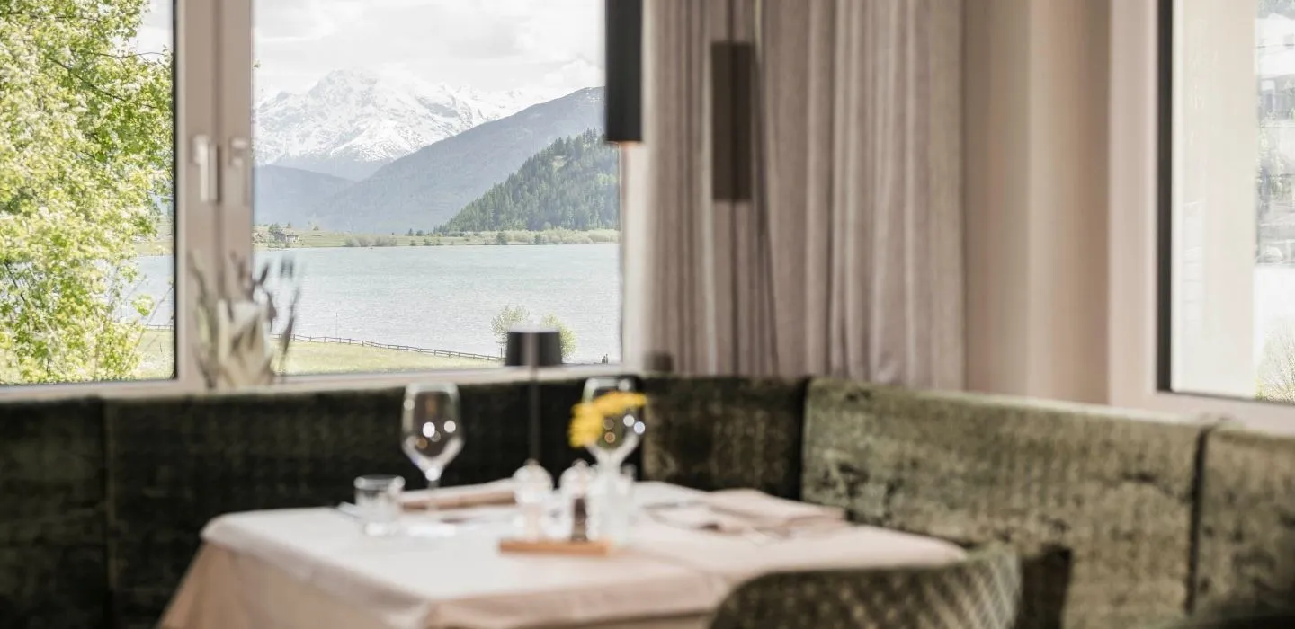Restaurant und Aussicht aus Hotel Ortlerspitz, Online-Marketing Kunde von ADDITIVE