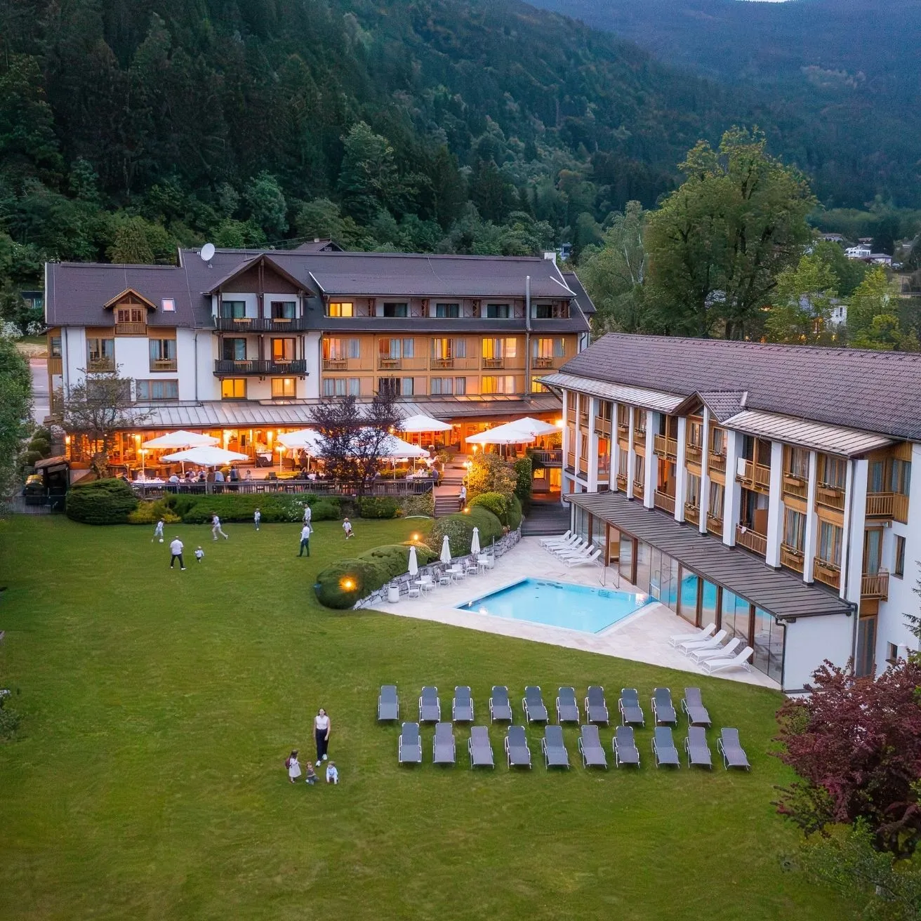 Exterior View of Seehotel Urban - Hotel Client of ADDITIVE in Online Marketing