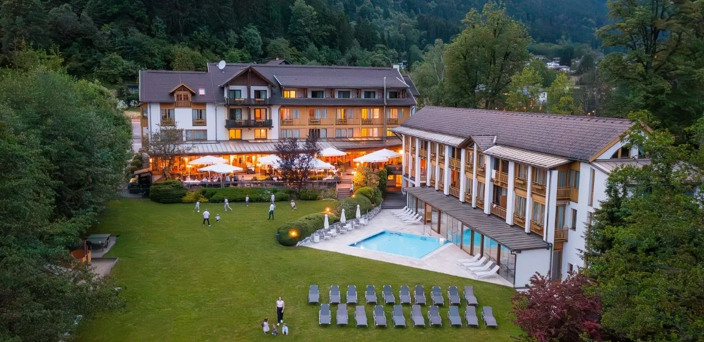 Exterior View of Seehotel Urban - Hotel Client of ADDITIVE in Online Marketing