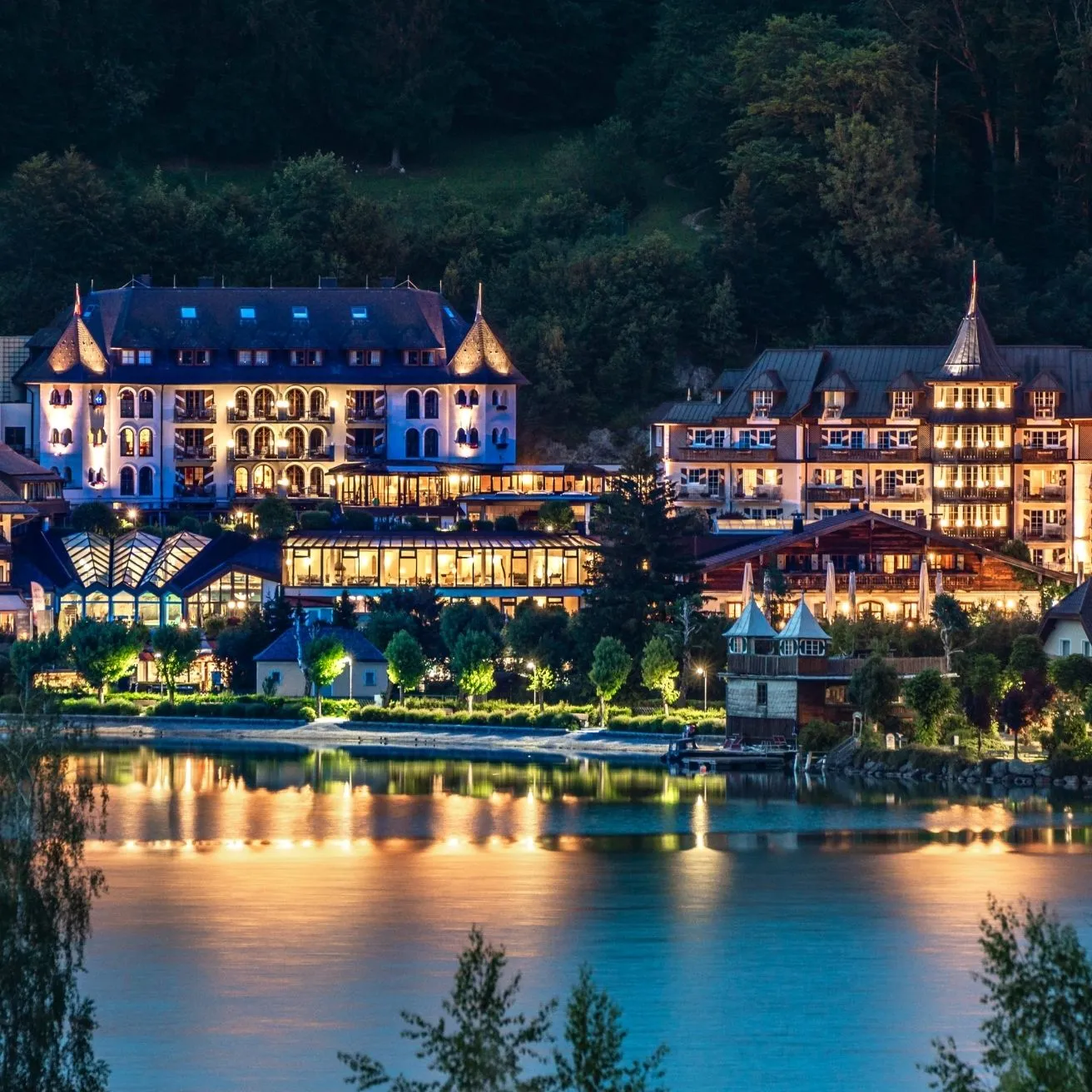 Exterior View Waldhof Fuschlsee Resort - Online Marketing Client of ADDITIVE