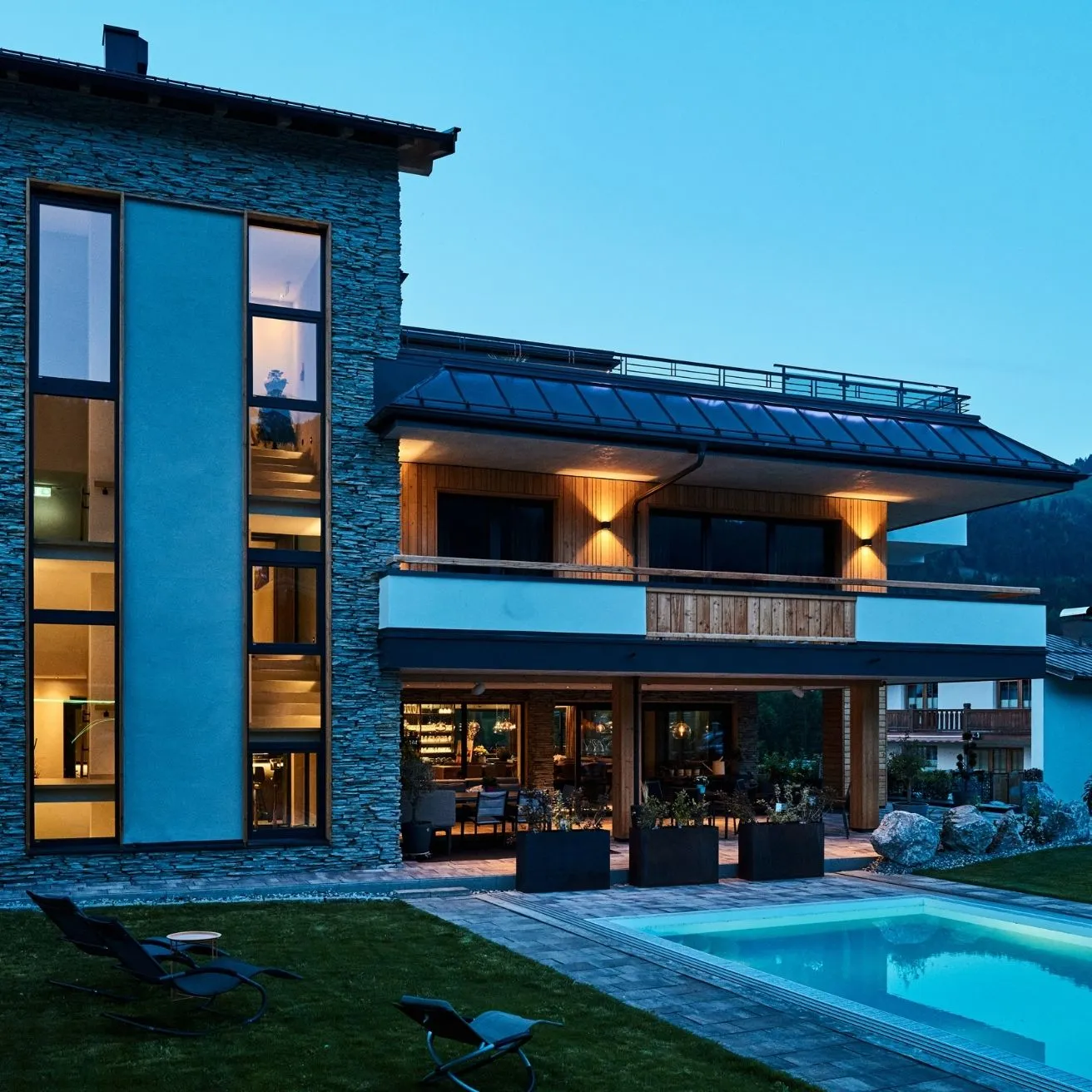 Vista esterna homesuitehome - Cliente di ADDITIVE nel settore del marketing online