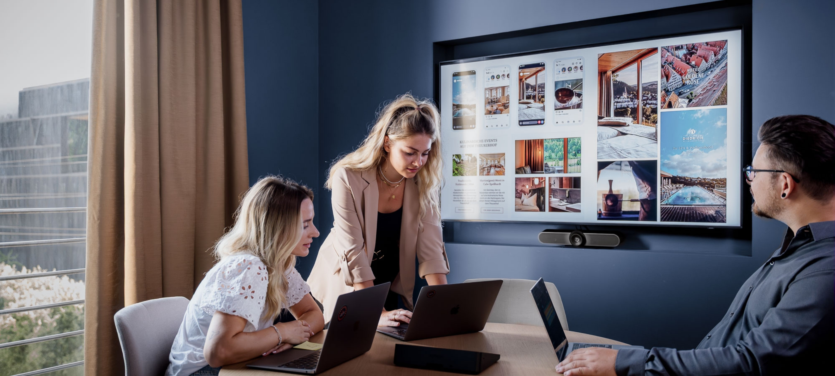 ADDITIVE Mitarbeiter sprechen über Online-Marketing in der Hotellerie