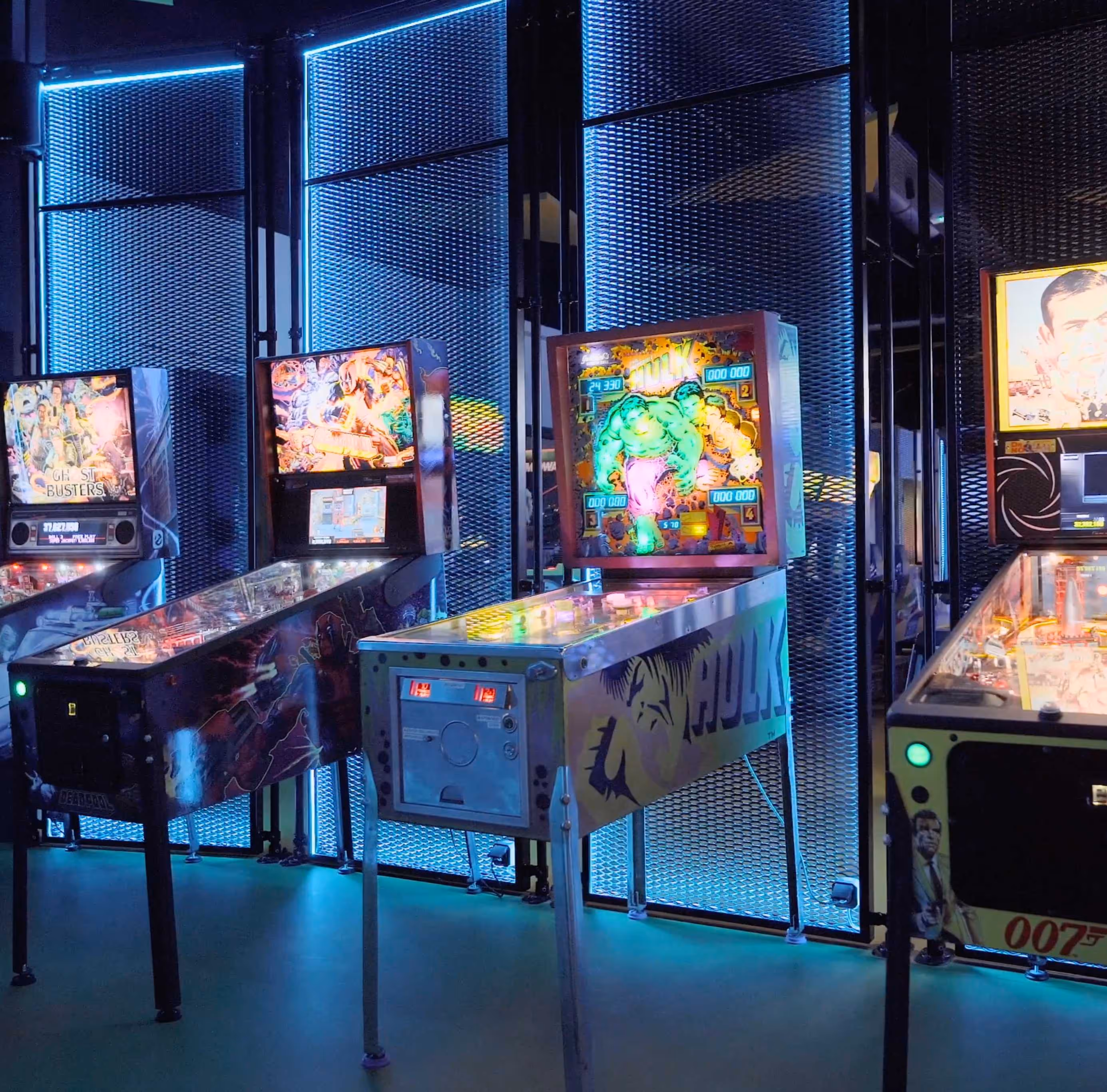 pinballs with immersive backlight