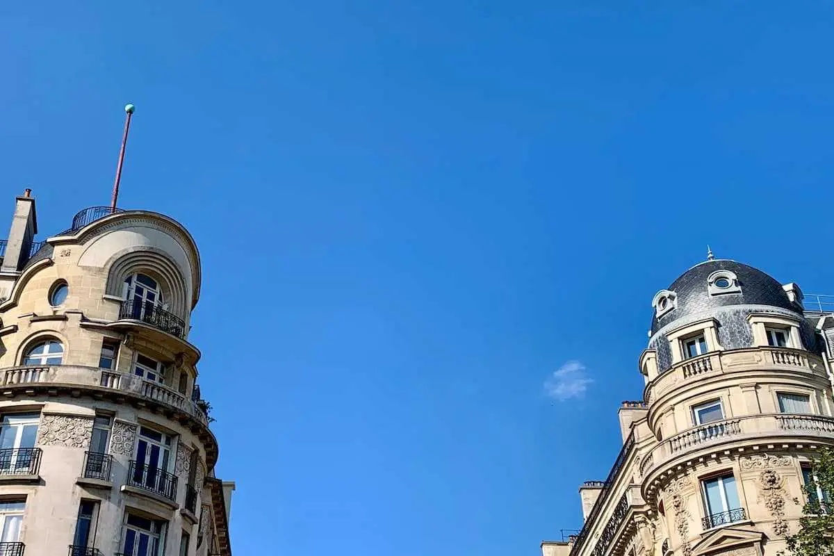 D'après la loi de 1965, il est possible pour une copropriété de choisir un syndic non-professionnel. Zoom sur ce modèle, son fonctionnement et ses avantages.