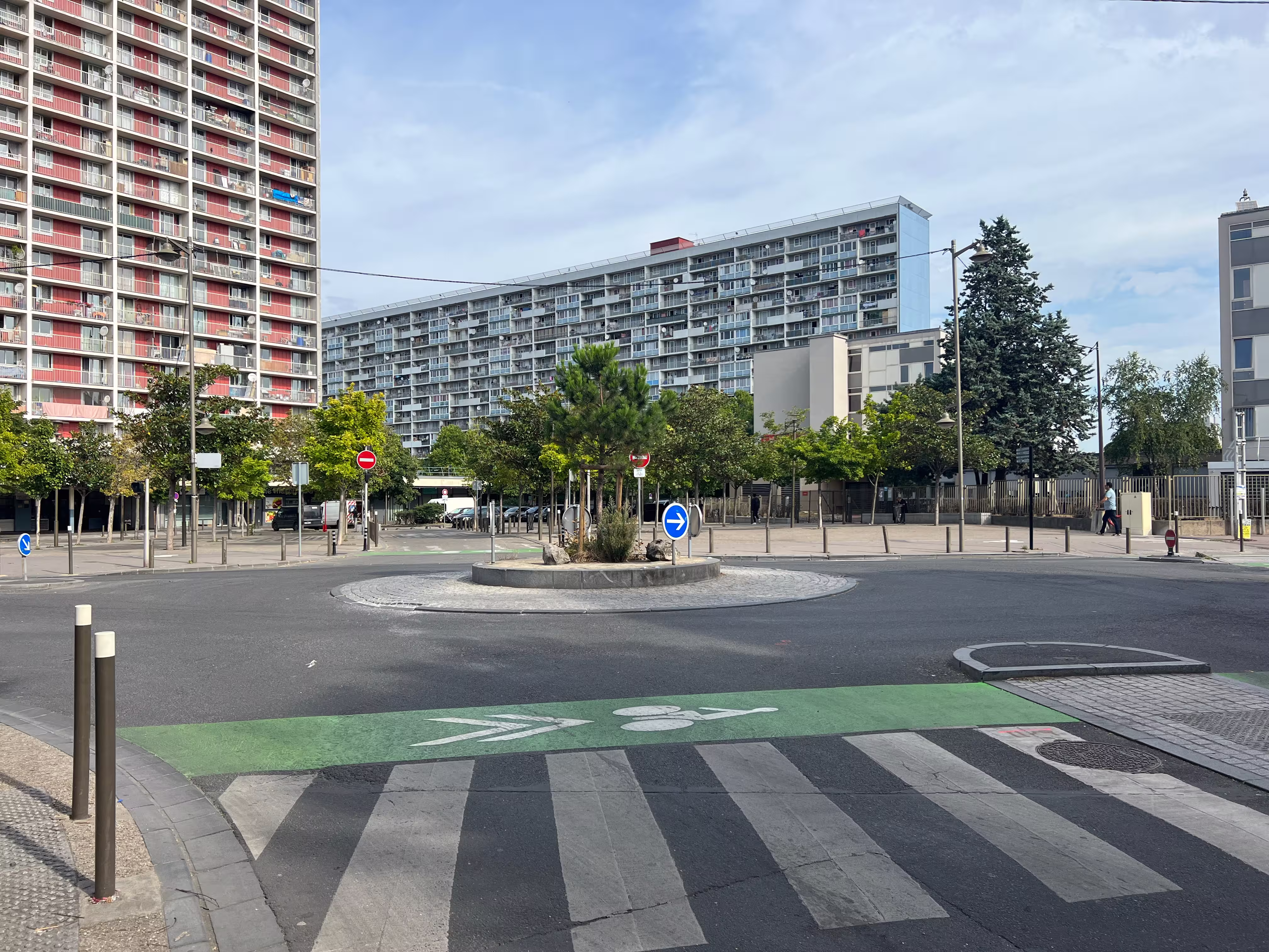 Envie de changer de syndic ? La Courneuve découvrez l'offre de syndic de Matera. Expertise, réactivité, transparence, nous sommes à votre écoute.