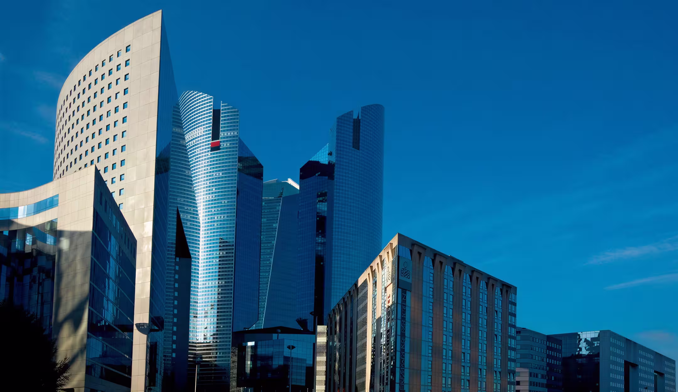 Vous cherchez le meilleur syndic à Puteaux ? Découvrez tous les syndics de la ville et obtenez votre devis Matera