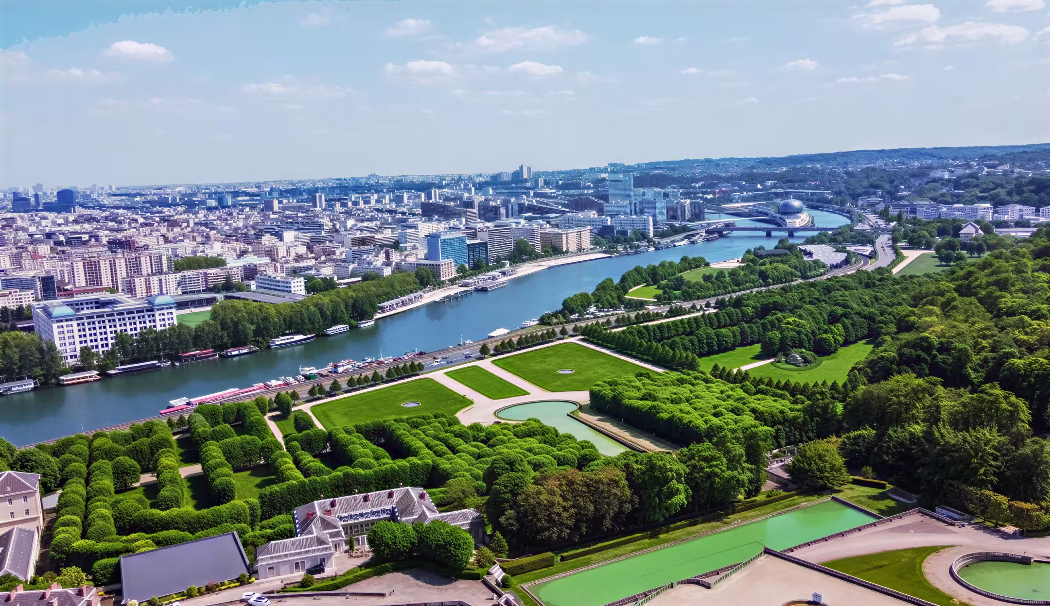 Vous cherchez un nouveau syndic à Boulogne-Billancourt ? Comparez les meilleurs syndics de copropriété et découvrez les services Matera pour votre immeuble.