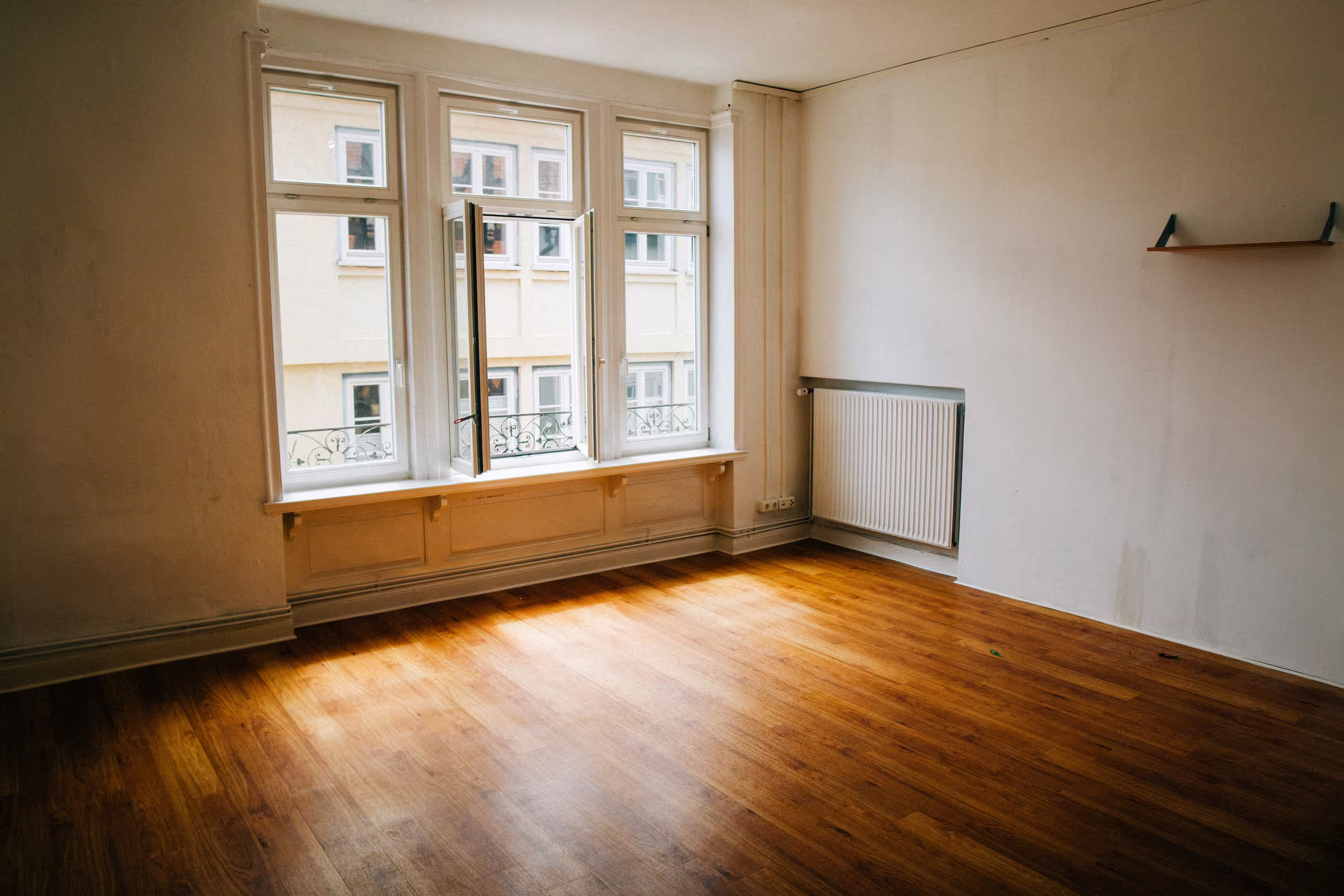 Umlageschlüssel kompakt erklärt: Erfahren Sie, welche Arten es gibt, wie er in WEG und Mietwohnungen genutzt wird und wann eine Änderung möglich ist. 