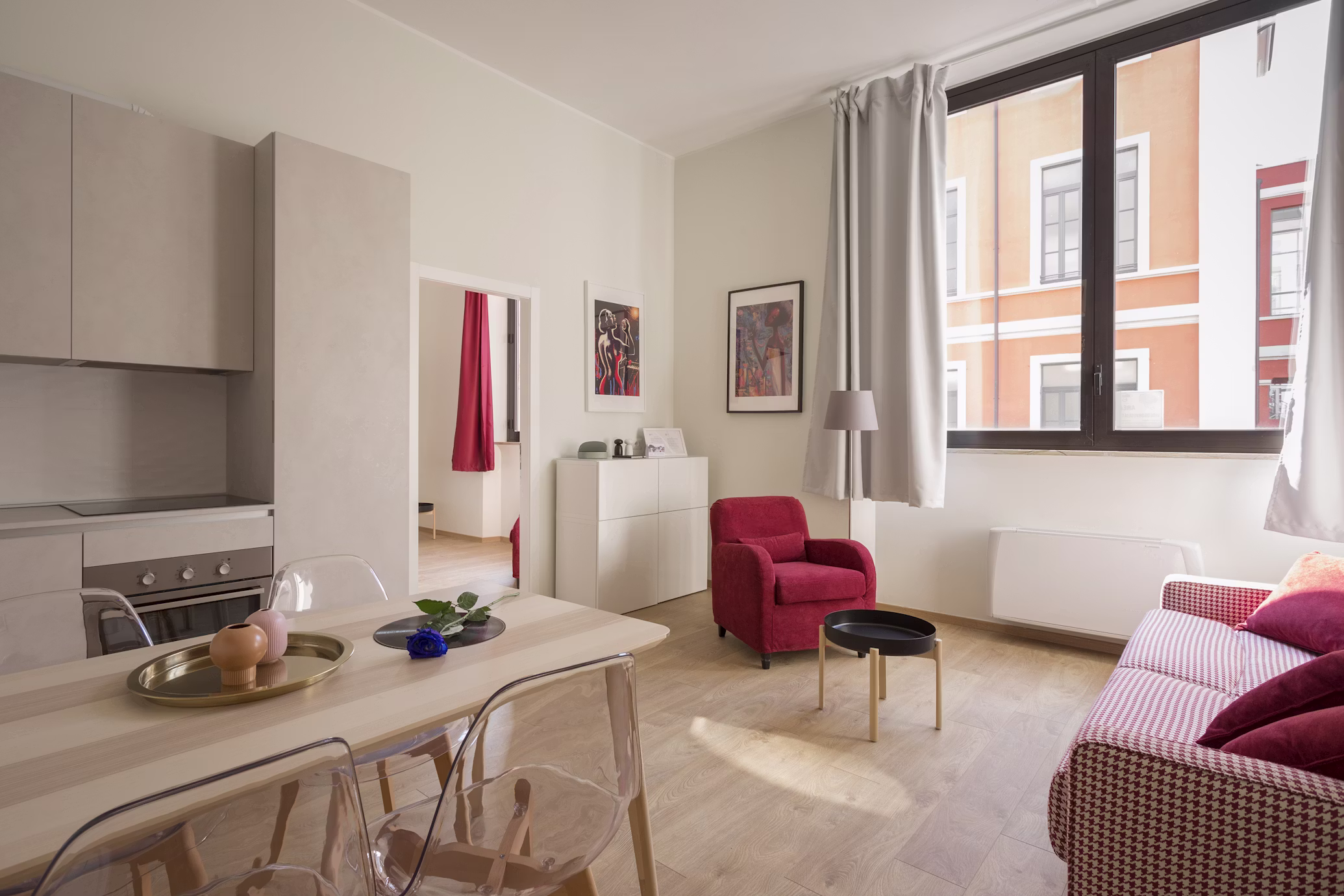 Valoriser un bien immobilier en 2026 : DPE, travaux rentables, copropriété bien gérée et fiscalité. Tous les leviers pour vendre plus cher et plus vite.