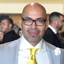 Dr. Luis Arriaza