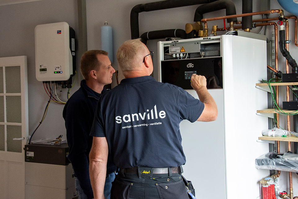 Sanville aan het werk met een verwarming. CTC