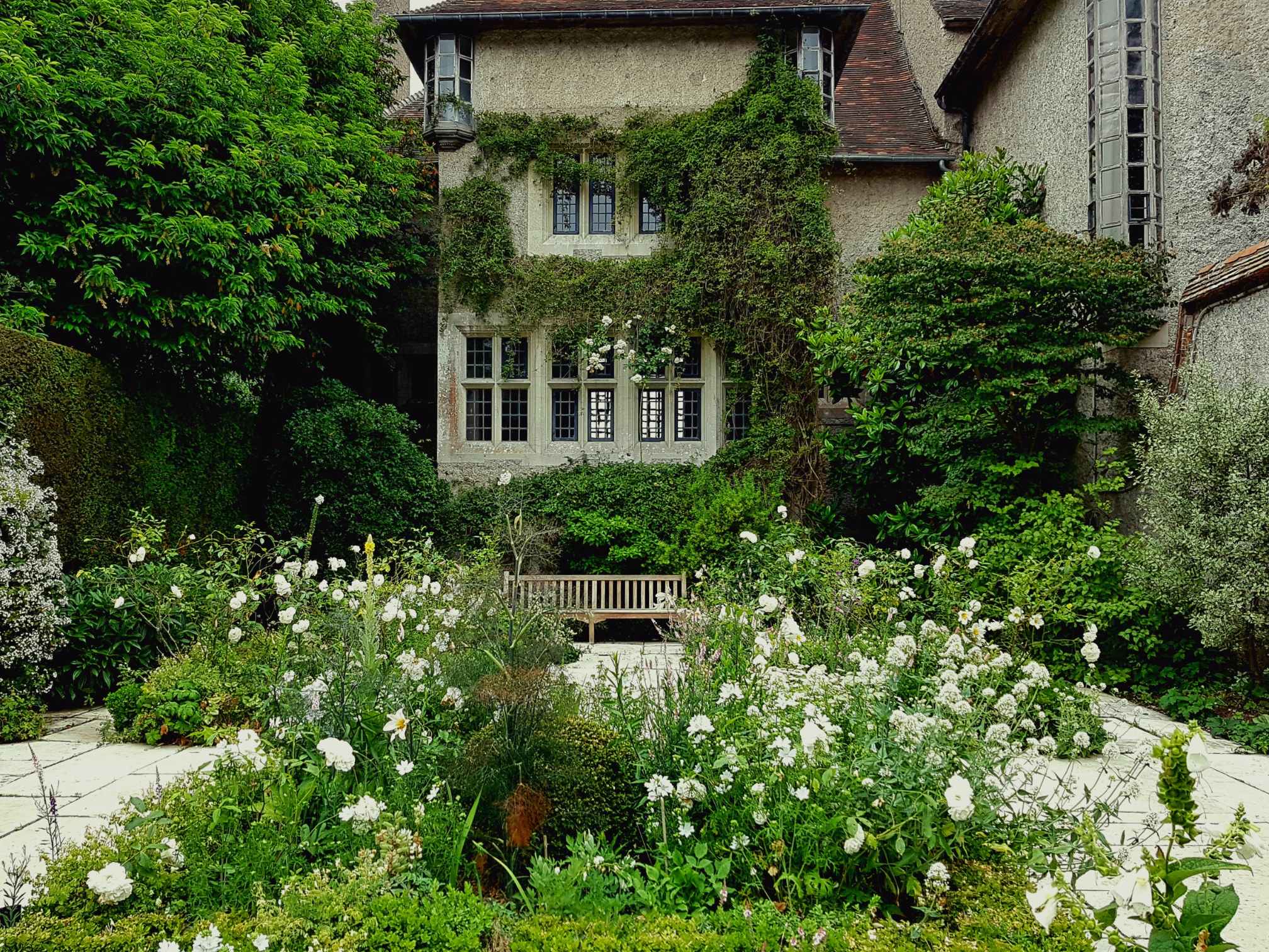 Garden Designers for Complete Garden Makeovers Northampton