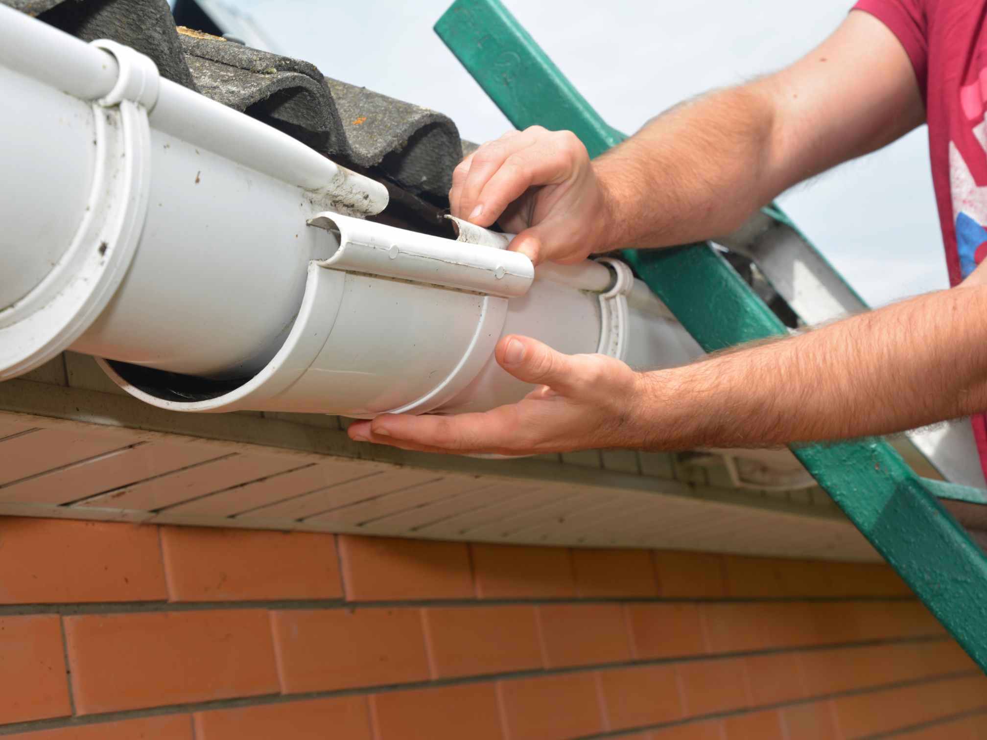 Guttering Repairs and Maintenance Northampton