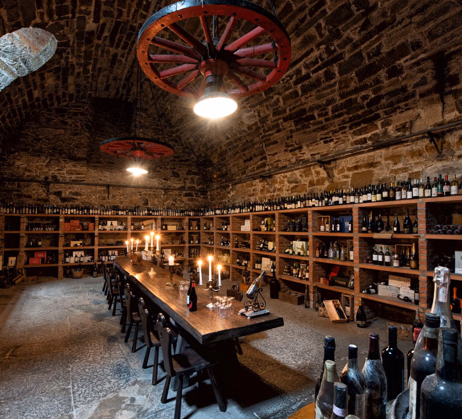 Cantina storica del ristorante Il Pianone