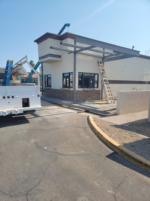 Picture of the outside of Federico's.