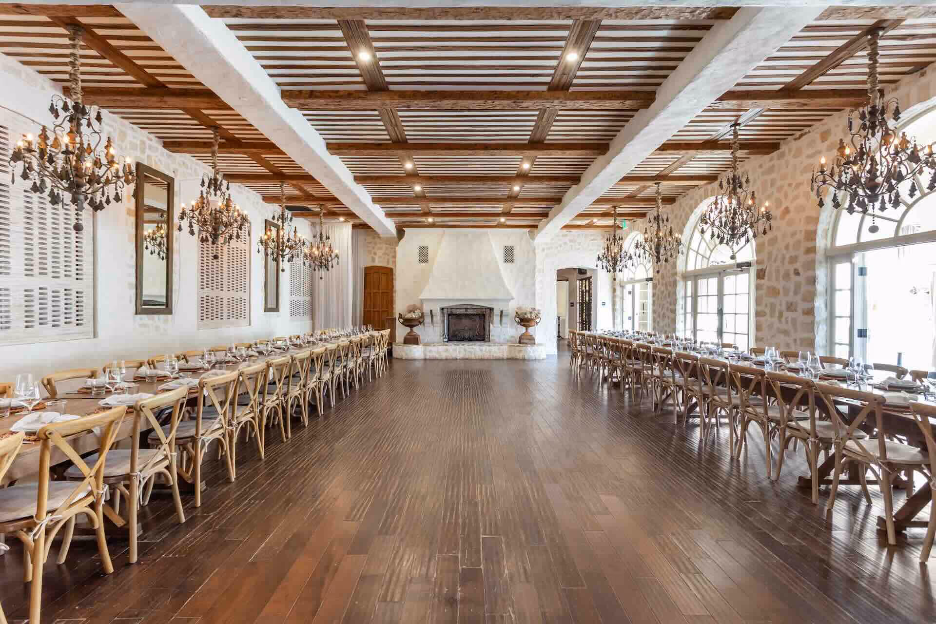 Santuari's Main Room in Toluca Lake is perfect for bridal showers, baby showers, weddings, and filmings. Moments from Glendale, Studio City, and Burbank. 