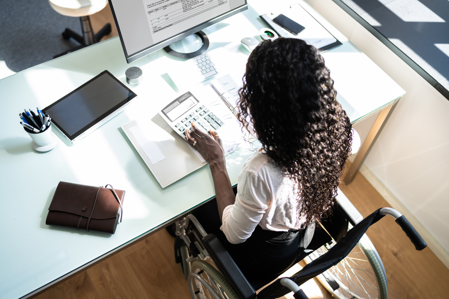Make It Happen Monday: Why Platform Sales Are Breaking Traditional B2B Sales with Zachary Gropper