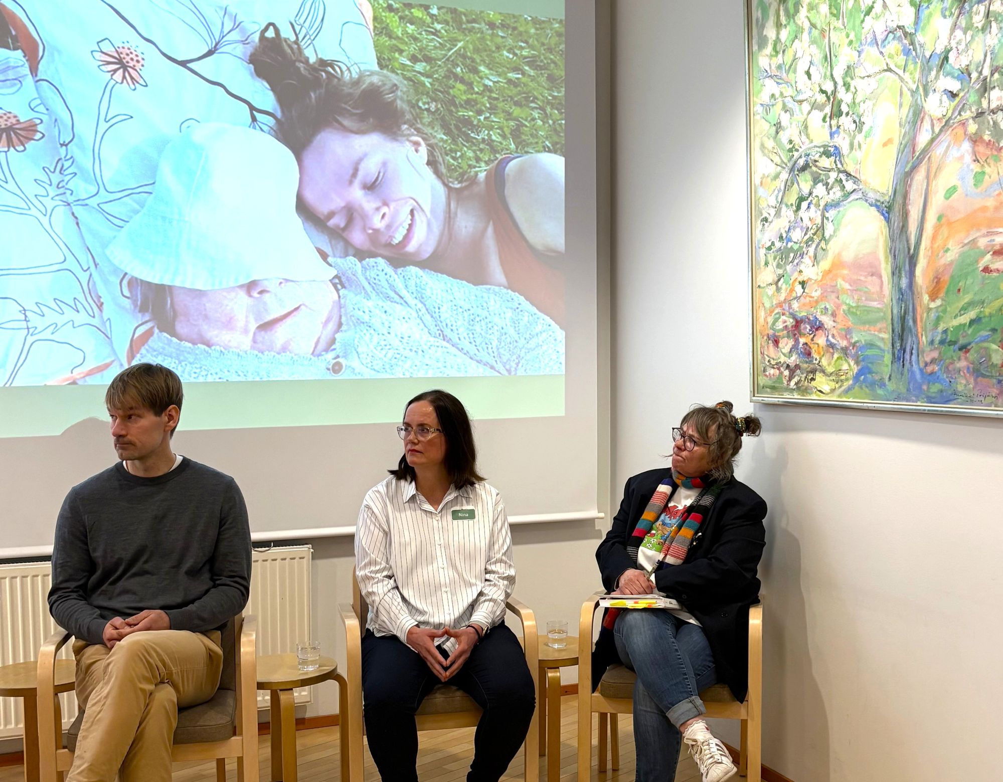 Läheisten aamutapahtumassa Juha Karhu, Nina Illi & Taina Semi.