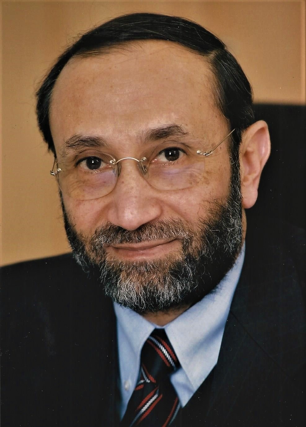 Dr. Nadeem Elyas