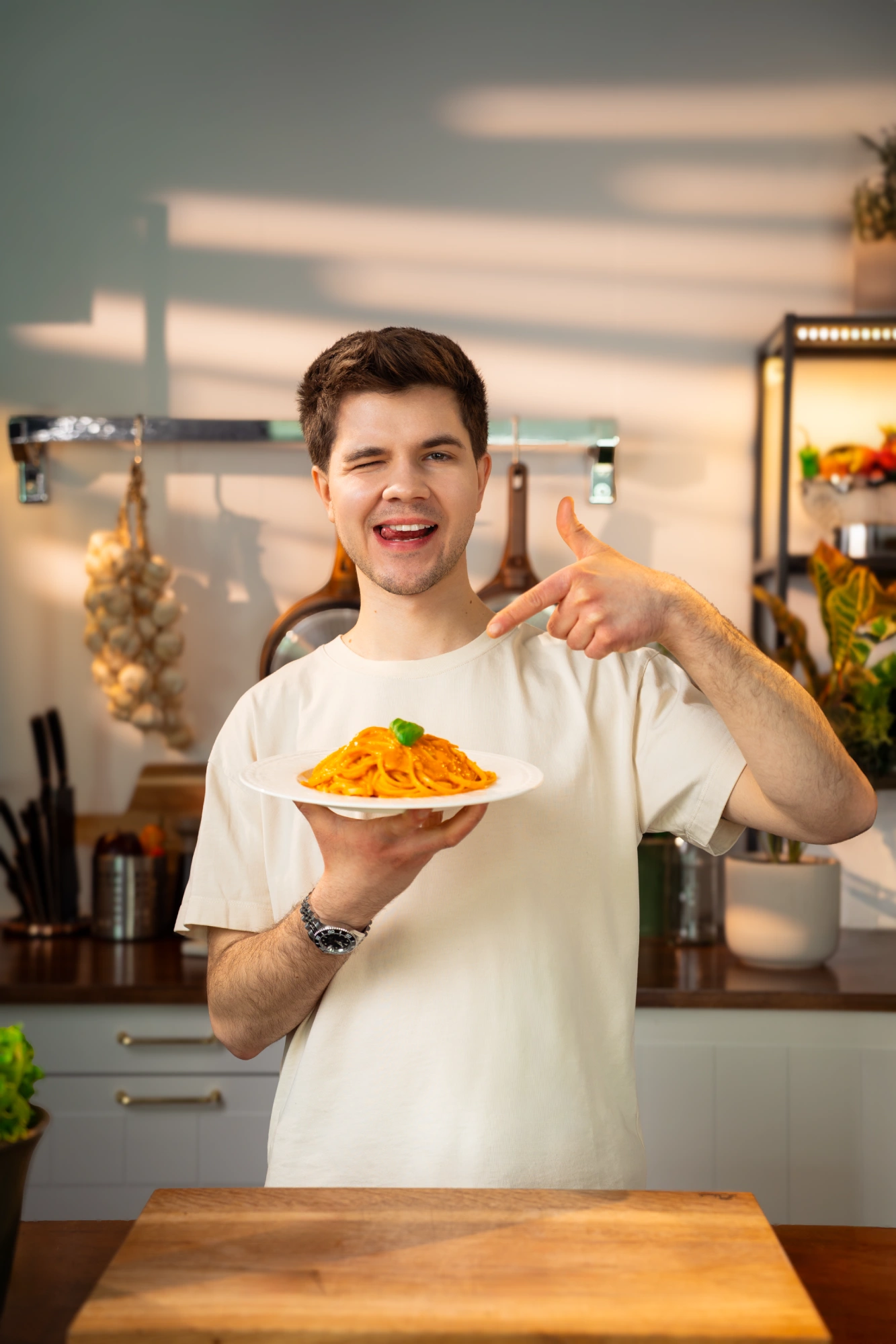 Ambasadorem 3 Mazurskich Targów Gastronomicznych będzie Kuba "Coocharz" Przeździecki